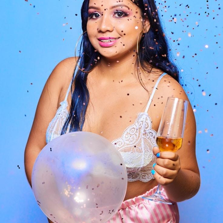 Portrait of Ananya meditation instructor